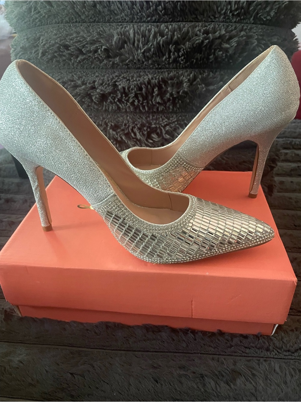 Silver High Heels  feature shimmering rhinestone-encrusted pointed toe 10